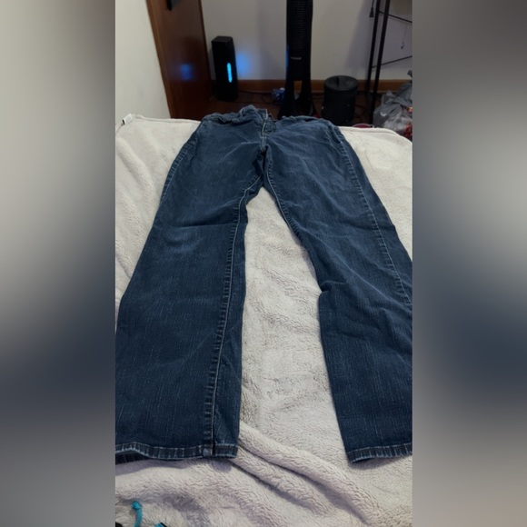 jeans - Picture 2 of 2